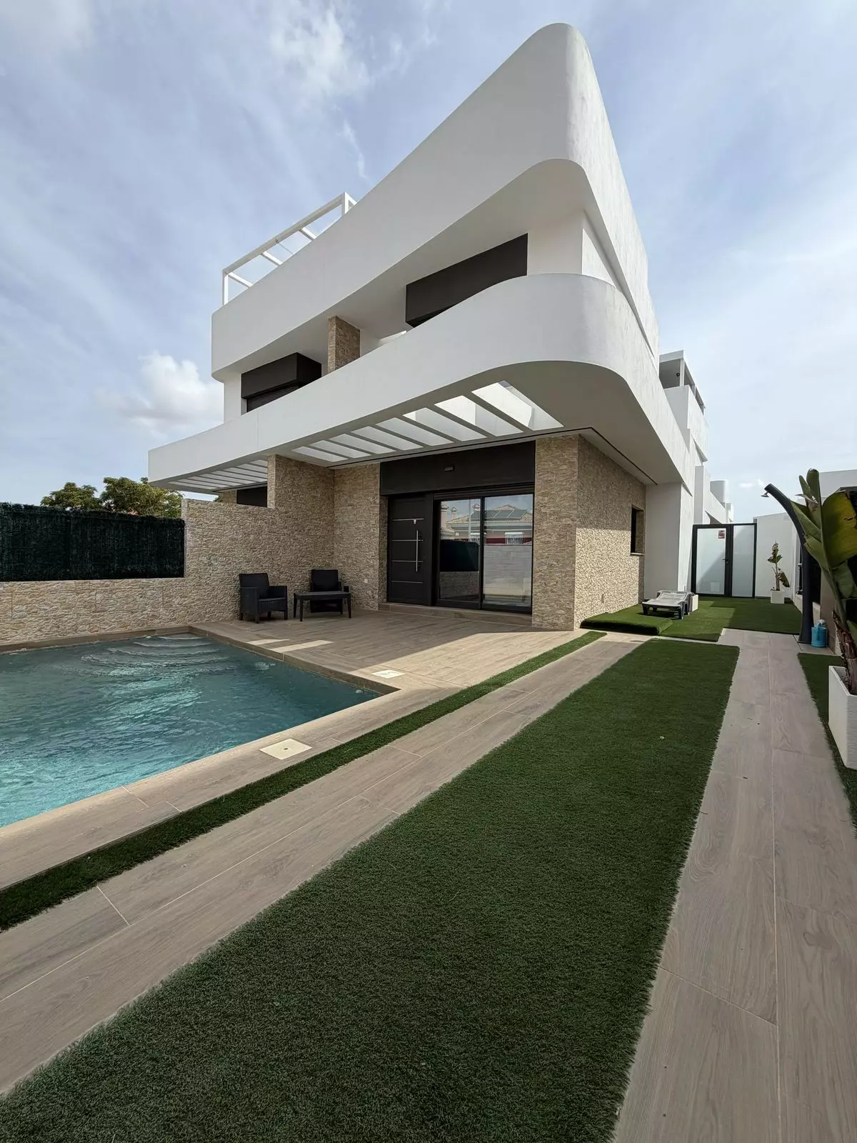 ShowFeedImage-d11148 2-bedroom Villa In Los Montesinos, Spain (100 M²)