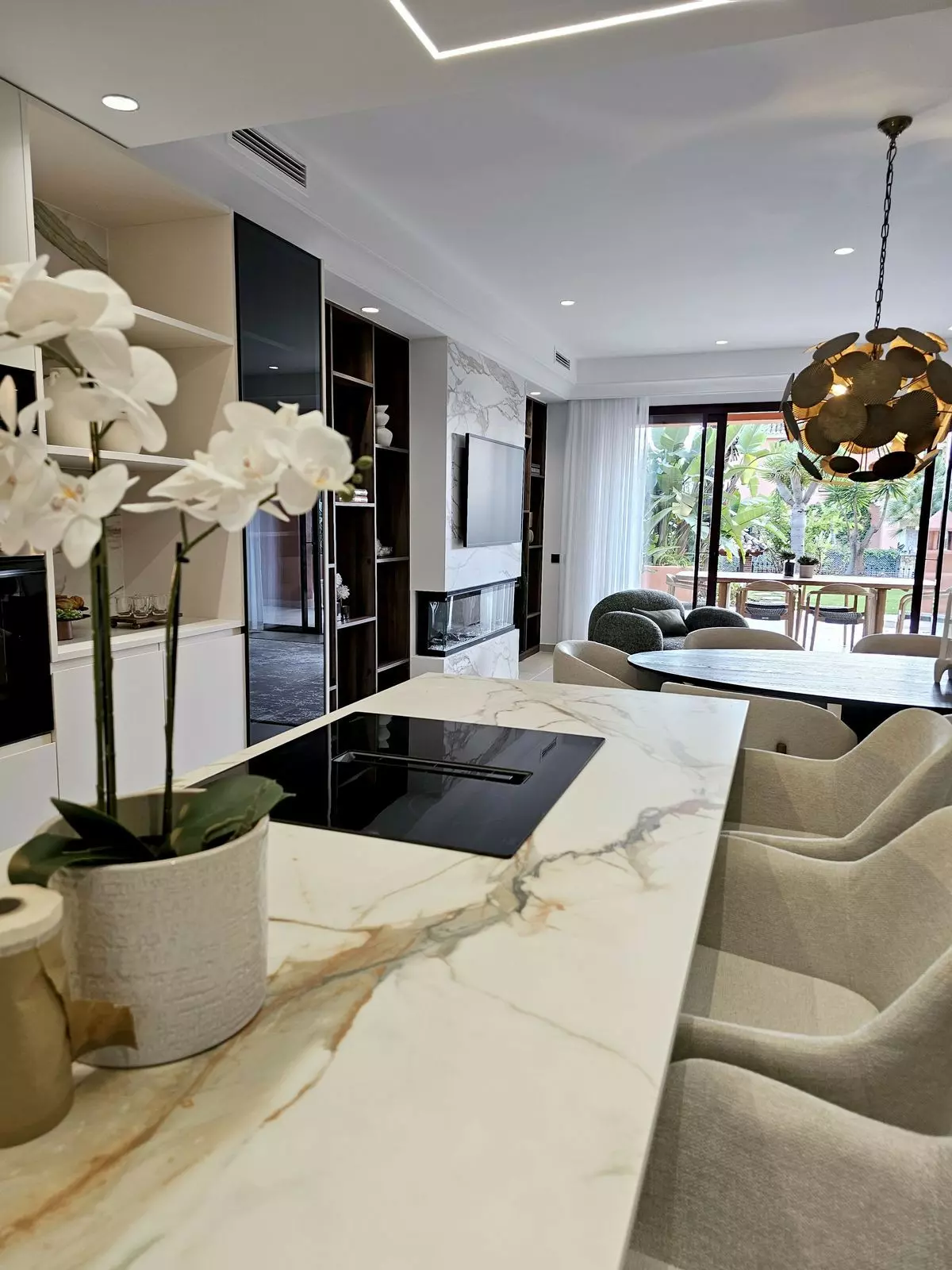 4-bedroom Town House In Marbella, Spain (323 M²)