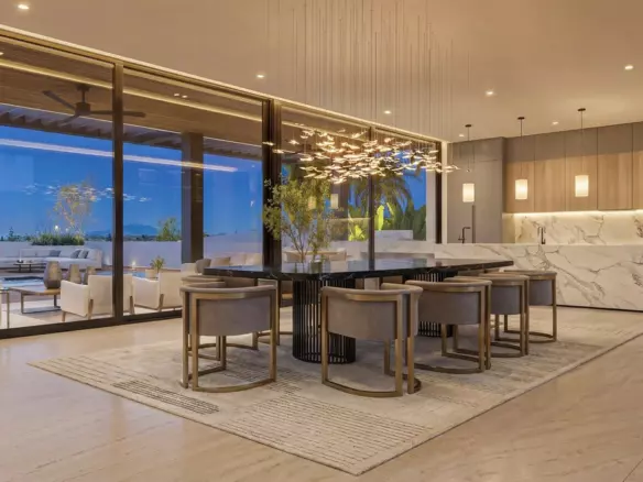 5-bedroom Villa In Estepona, Spain (599 M²)