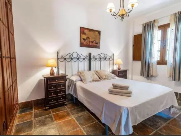 7-bedroom Villa In Frigiliana, Spain (520 M²)