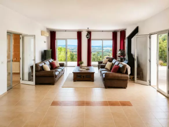 8-bedroom Country House In Gaucín, Spain (600 M²)
