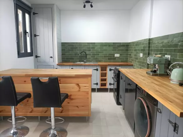 3-bedroom Town House In Gaucín, Spain (190 M²)
