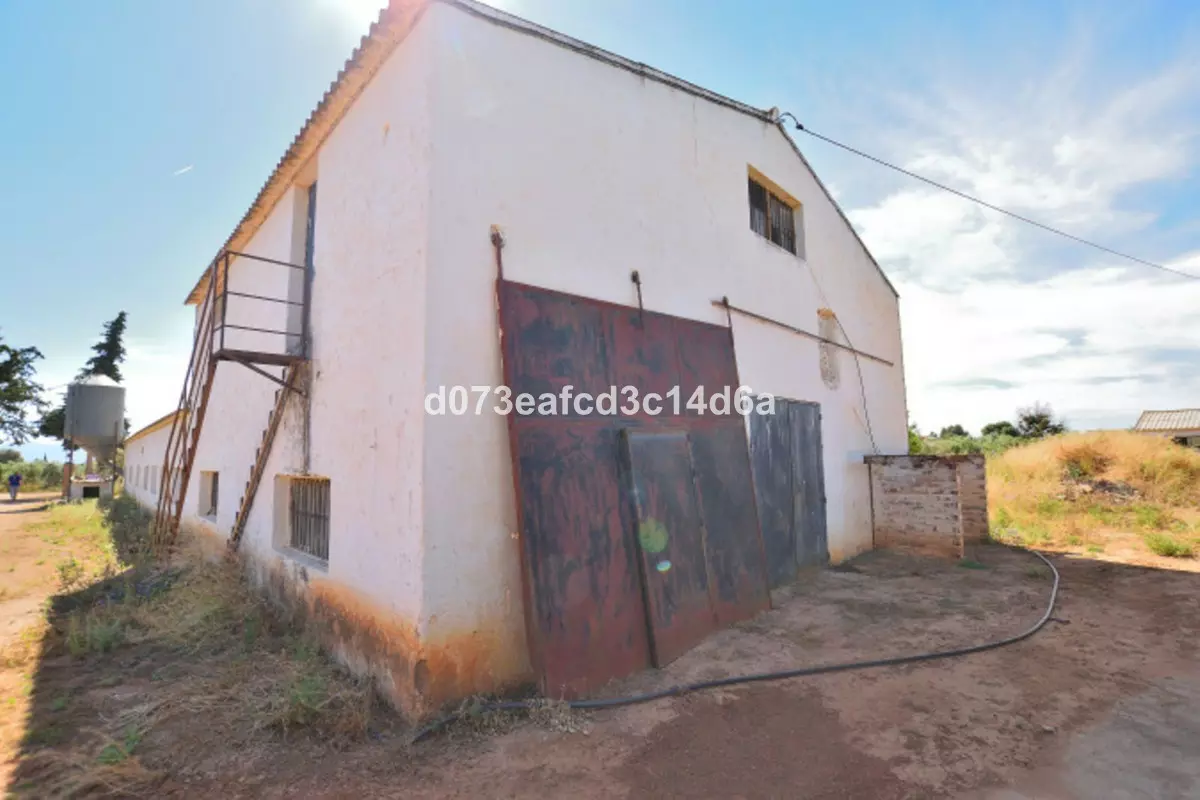 1-bedroom Country House In Ronda, Spain (809 M²)