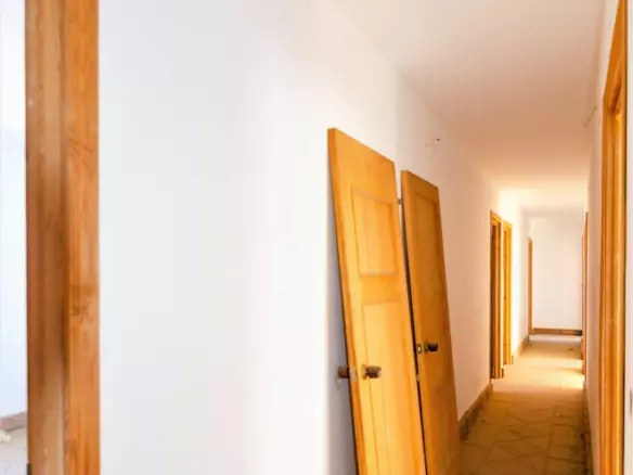 12-bedroom Villa In La Viñuela, Spain (786 M²)