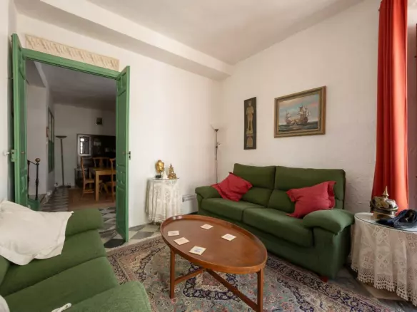 7-bedroom Town House In Tolox, Spain (180 M²)