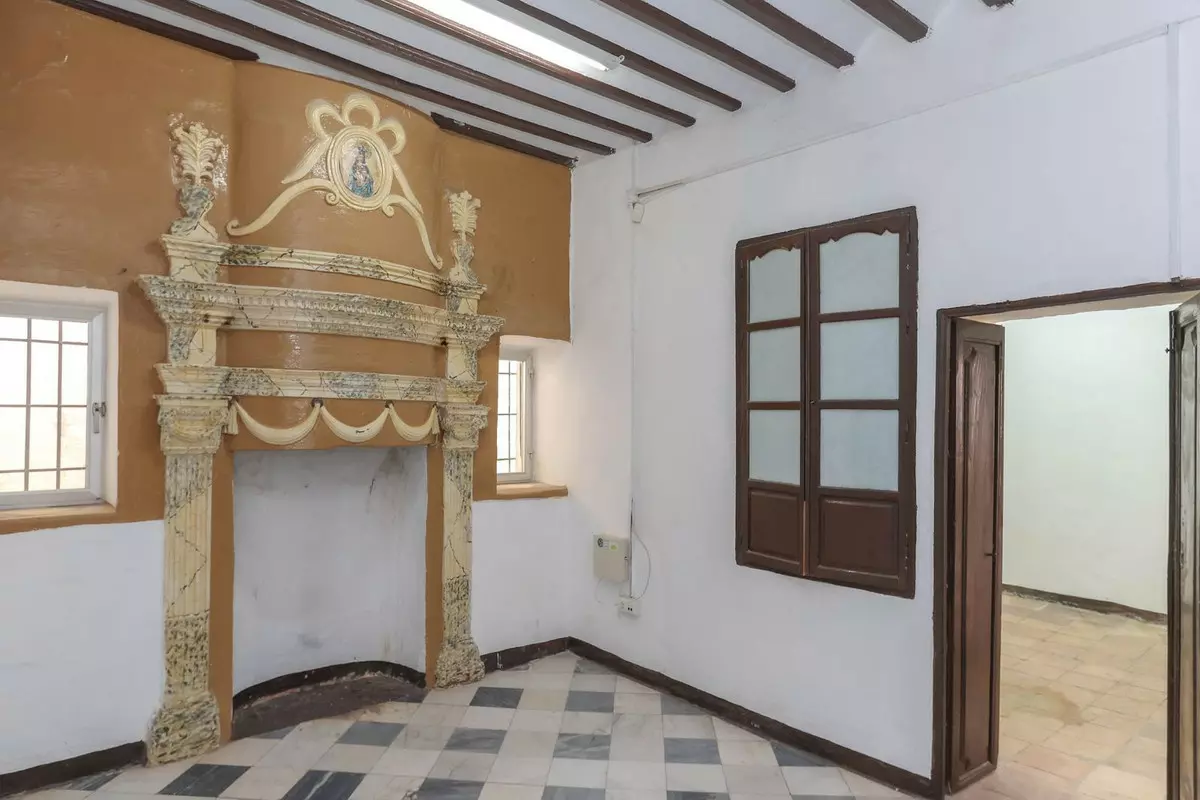 7-bedroom Town House In Casarabonela, Spain (535 M²)