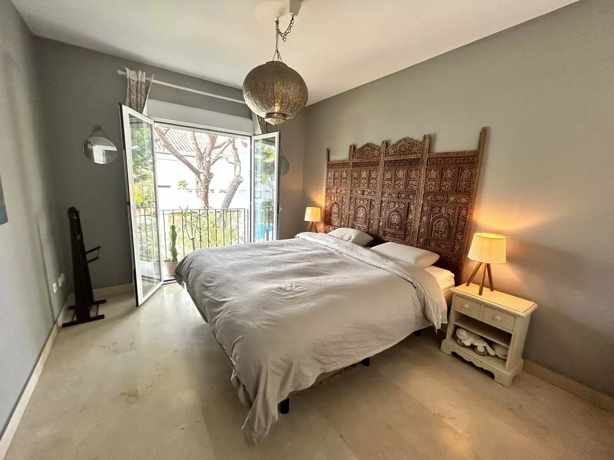 2-bedroom Apartment In Estepona, Spain (144 M²)