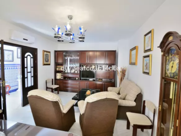 6-bedroom Town House In Ronda, Spain (374 M²)