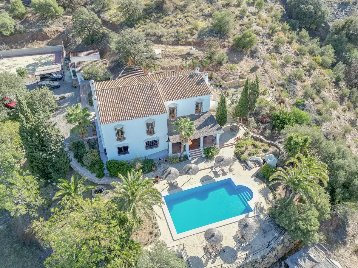 7-bedroom Country House In Álora, Spain (1.009 M²)