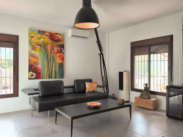 6-bedroom Villa In Álora, Spain (226 M²)