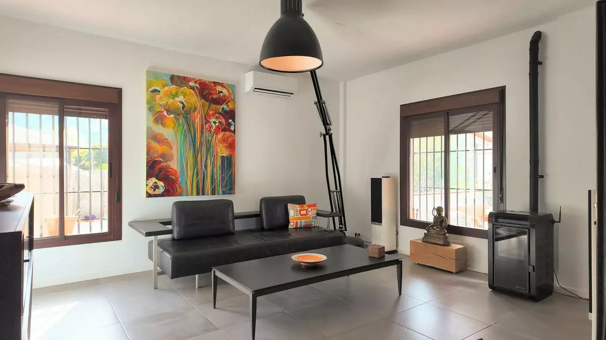 6-bedroom Villa In Álora, Spain (226 M²)