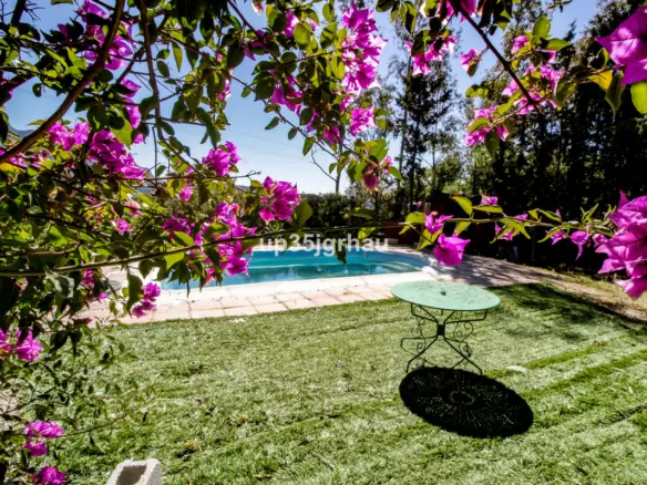 3-bedroom Villa In Gaucín, Spain (150 M²)