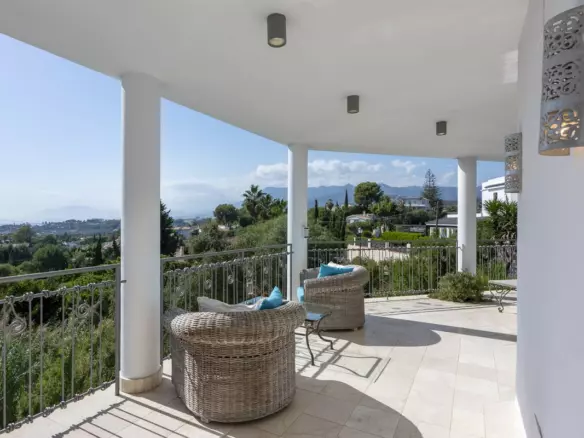 5-bedroom Villa In Marbella, Spain (503 M²)