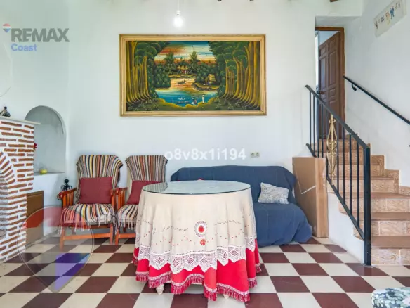 3-bedroom Country House In Málaga, Spain (100 M²)