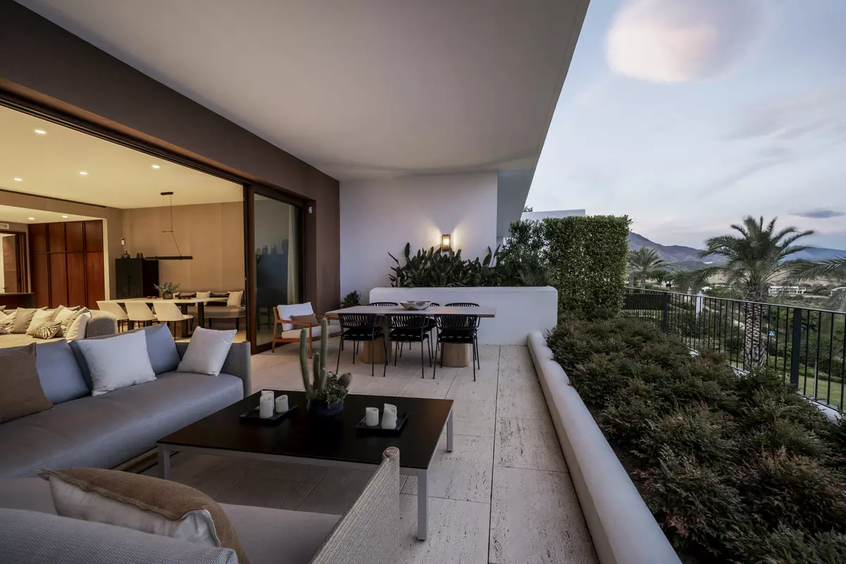 3-bedroom Apartment In Casares, Spain (306 M²)