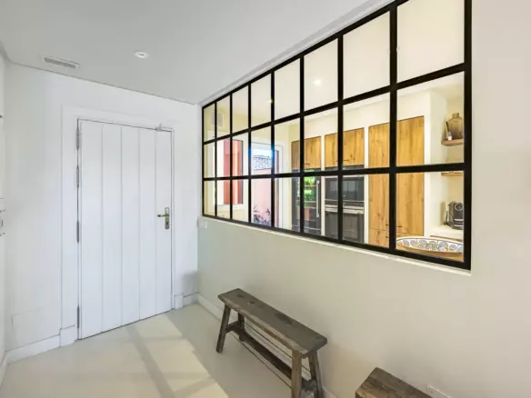 3-bedroom Town House In Marbella, Spain (285 M²)