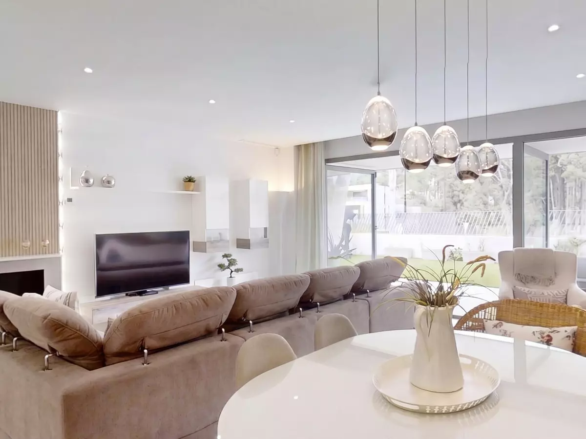 3-bedroom Villa In Mijas, Spain (228 M²)