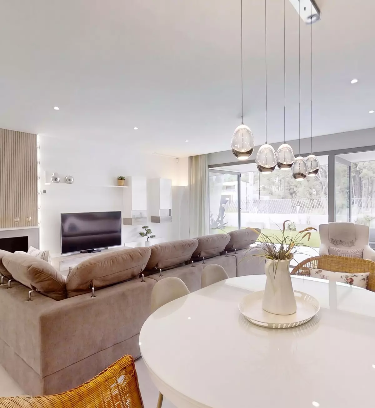 3-bedroom Villa In Mijas, Spain (228 M²)