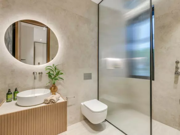6-bedroom Villa In Marbella, Spain (570 M²)