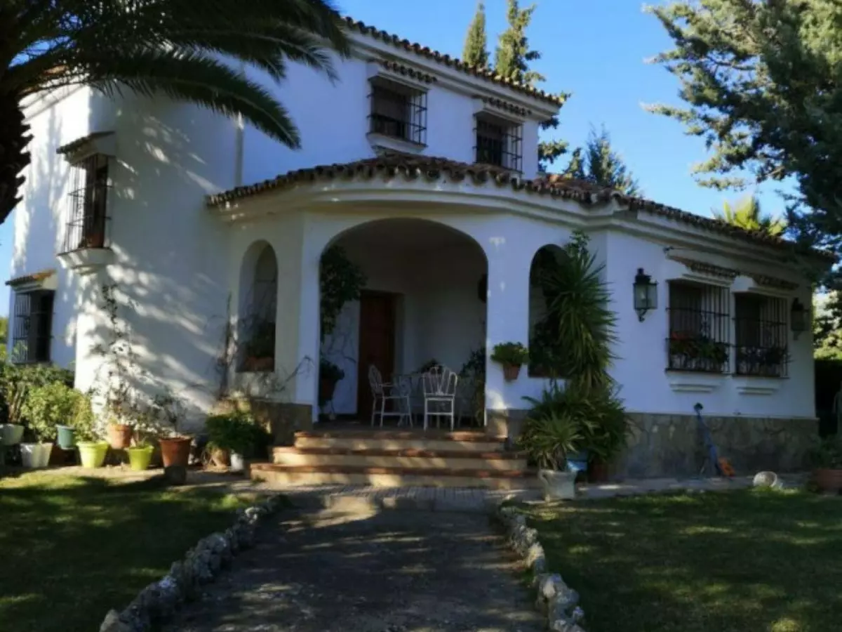 6-bedroom Country House In Ronda, Spain (500 M²)