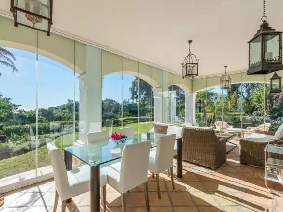 5-bedroom Villa In Marbella, Spain (403 M²)