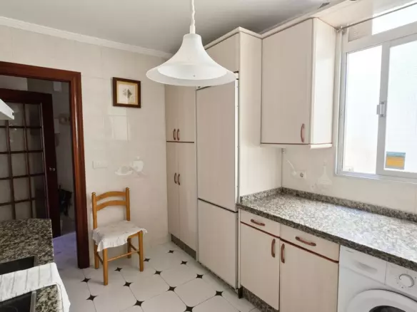 3-bedroom Apartment In Marbella, Spain (88 M²)