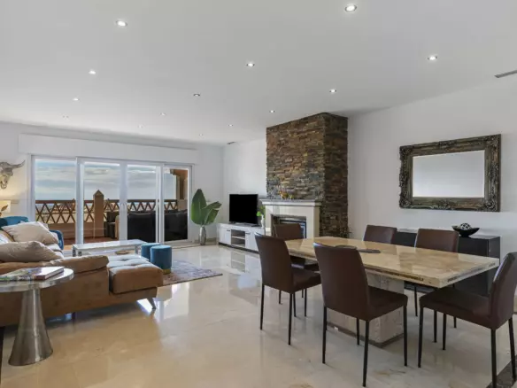 3-bedroom Apartment In Málaga, Spain (171 M²)
