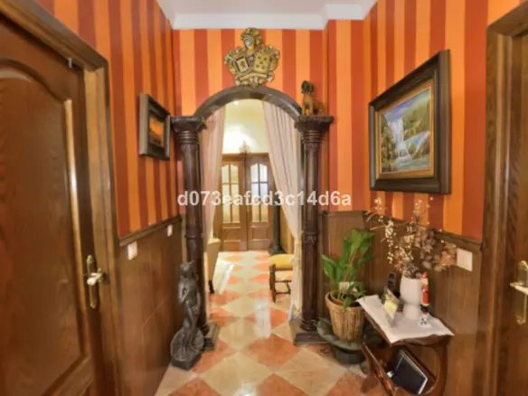 4-bedroom Apartment In Ronda, Spain (132 M²)