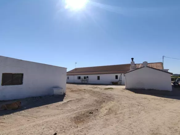4-bedroom Country House In Ronda, Spain (305 M²)