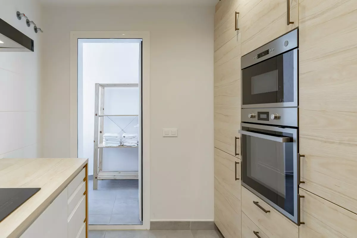 3-bedroom Apartment In Estepona, Spain (85 M²)