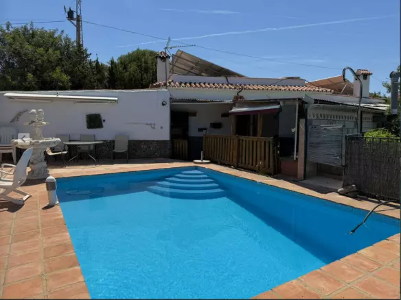 6-bedroom Country House In Estepona, Spain (325 M²)