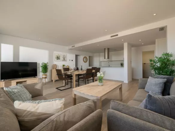 4-bedroom Apartment In Mijas, Spain (156 M²)