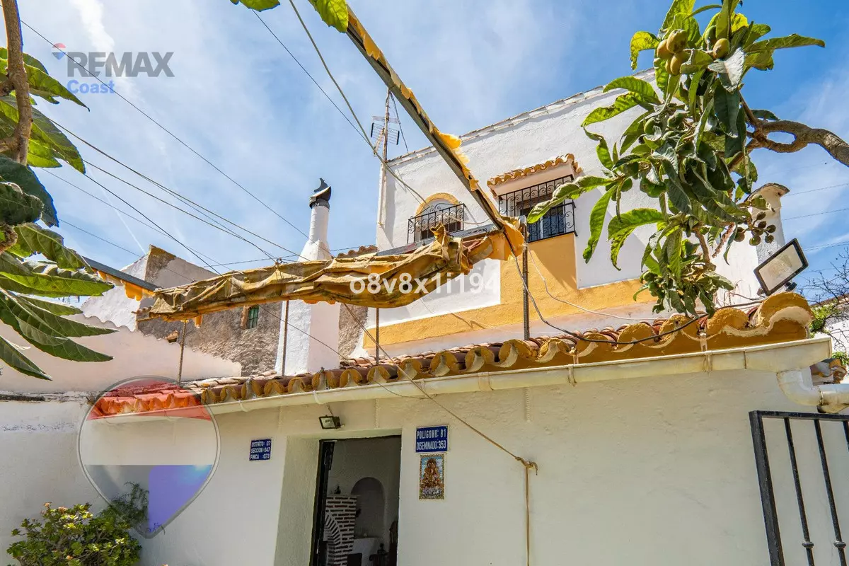 3-bedroom Country House In Málaga, Spain (100 M²)