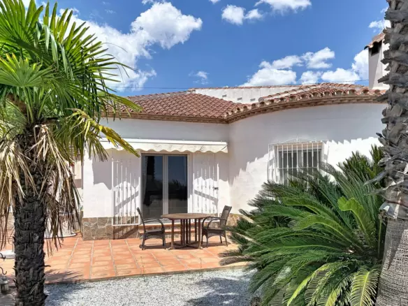 3-bedroom Villa In Canillas De Albaida, Spain (135 M²)