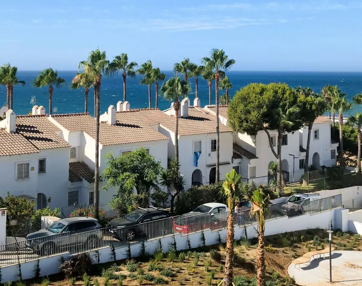 3-bedroom Apartment In Mijas, Spain (95 M²)