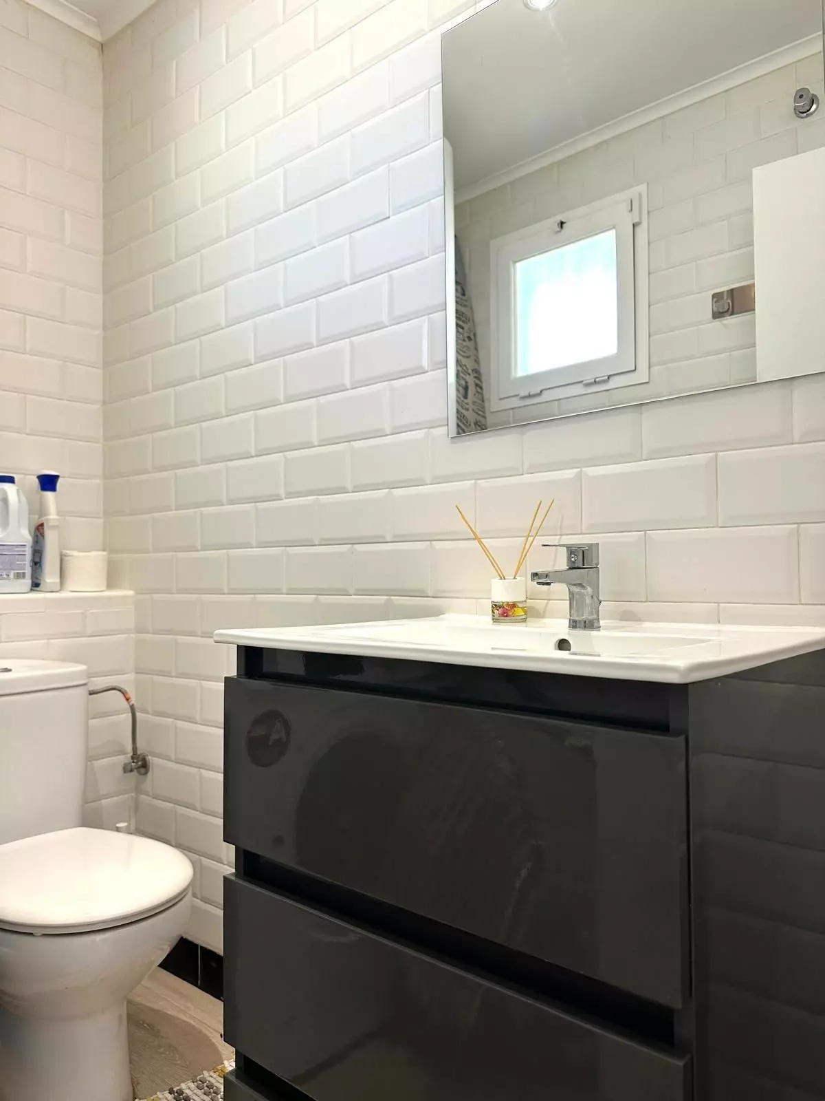 3-bedroom Apartment In Manilva, Spain (80 M²)
