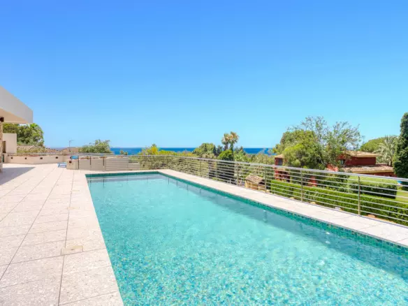 5-bedroom Villa In Marbella, Spain (410 M²)