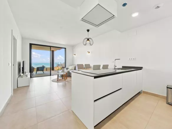 2-bedroom Apartment In Fuengirola, Spain (133 M²)