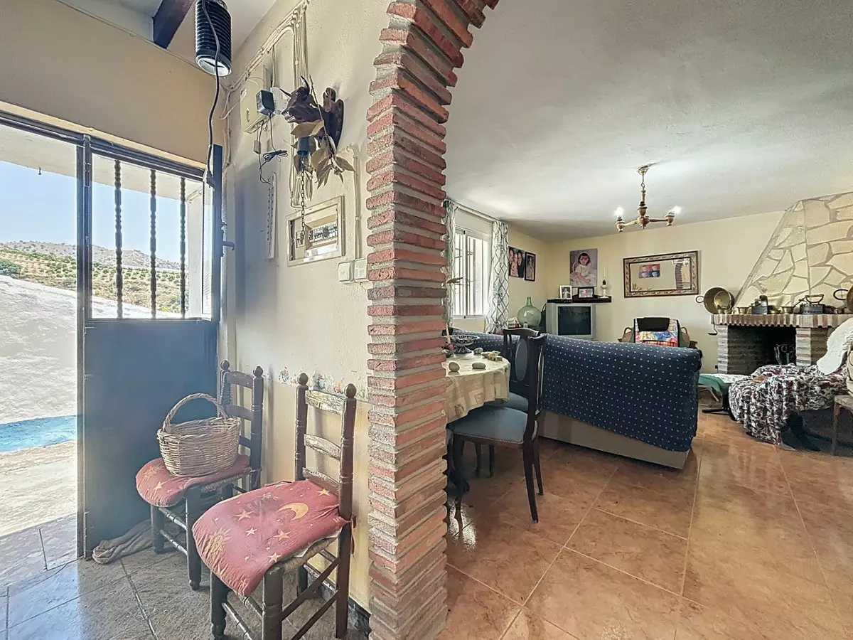 4-bedroom Villa In Comares, Spain (112 M²)