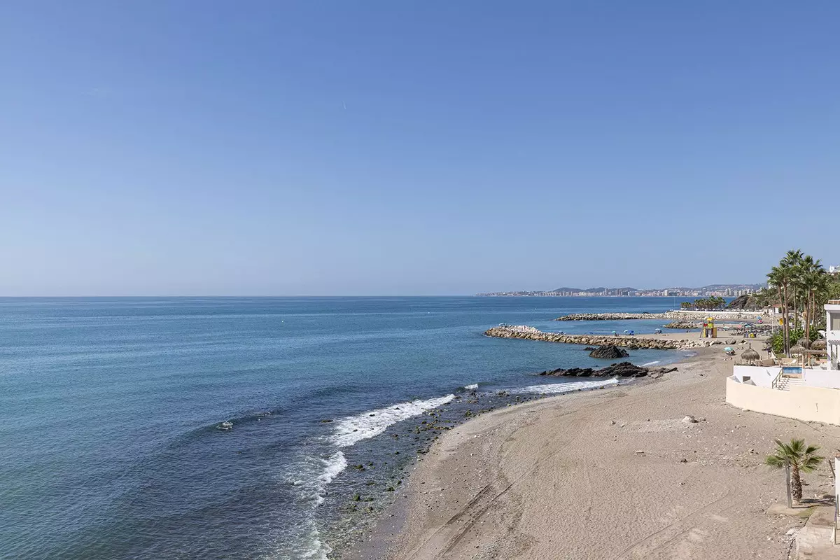 2-bedroom Apartment In Benalmádena, Spain (128 M²)