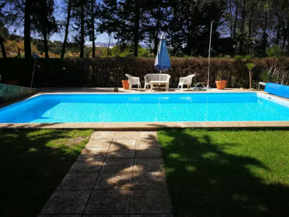 3-bedroom Country House In Arriate, Spain (180 M²)