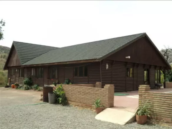 3-bedroom Country House In Ardales, Spain (230 M²)
