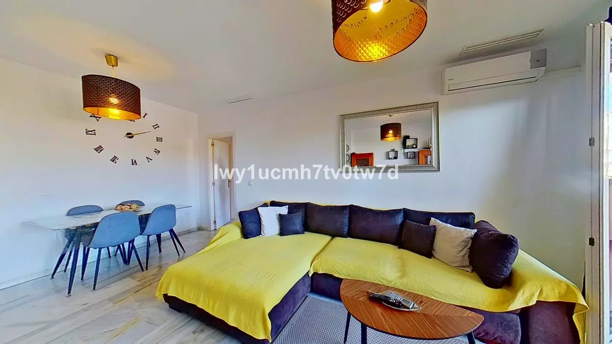 2-bedroom Apartment In Benalmádena, Spain (182 M²)