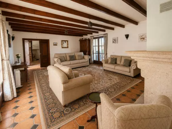 4-bedroom Country House In Casares, Spain (400 M²)