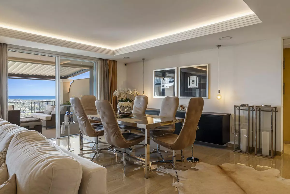 4-bedroom Apartment In Málaga, Spain (350 M²)