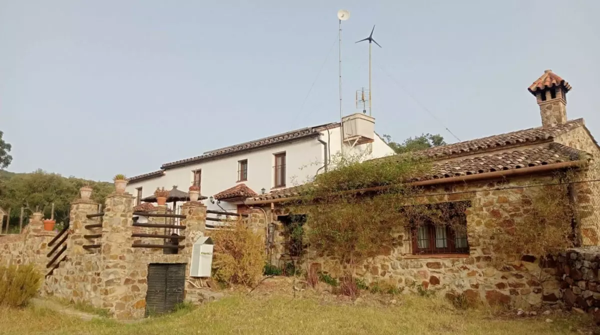 4-bedroom Country House In Cortes De La Frontera, Spain (198 M²)