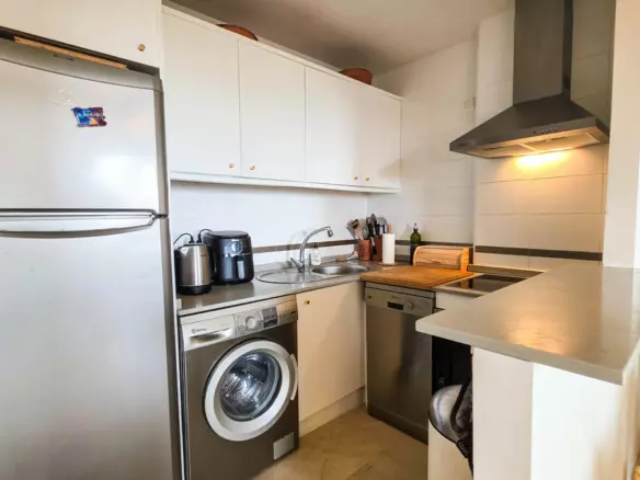 2-bedroom Apartment In Manilva, Spain (93 M²)
