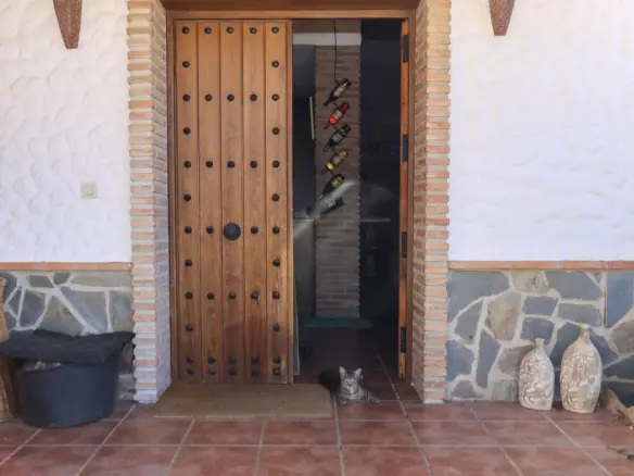 4-bedroom Villa In Alozaina, Spain (190 M²)