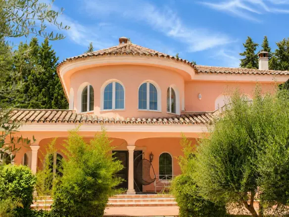 6-bedroom Country House In Ronda, Spain (424 M²)