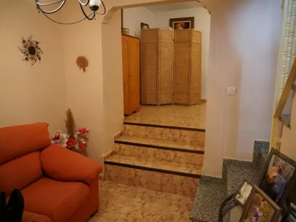 4-bedroom Villa In Cómpeta, Spain (92 M²)
